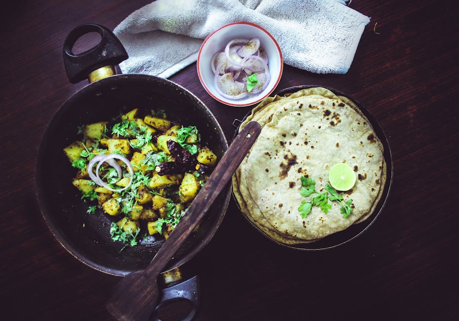 Traditional Akki Roti dish from Karnataka, India — Authentic recipe from Eat By State