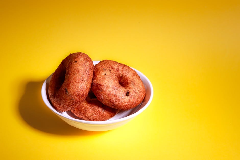 Traditional Vada dish from Puducherry, India — Authentic recipe from Eat By State
